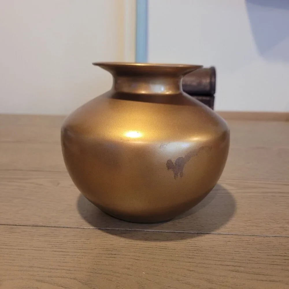 Nicobar Gold Metal Vase For Modern Home Decor Or Floral Arrangements 5